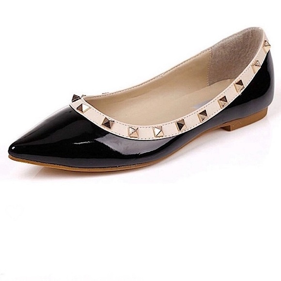 Maiernisi Shoes - 🆕 Maiernisi black and beige studded Rockstud ballerina flats size 7 (37) NWOT